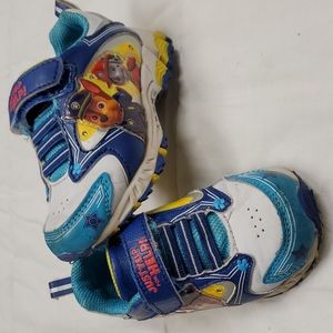 Paw Patrol toddler size 6 velcro light up sneakers